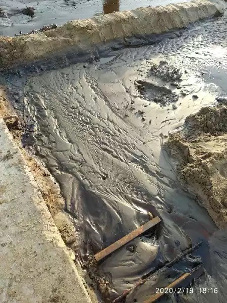 Washing and treatment of contaminated soil